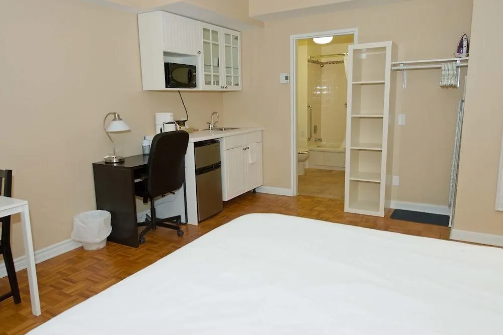 Отель Byward Blue Inn Оттава