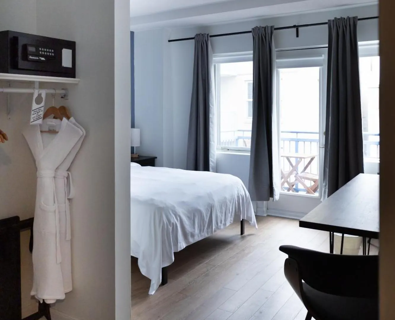 Отель Byward Blue Inn Оттава