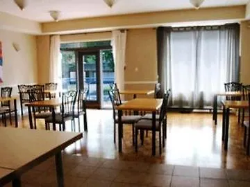 Byward Blue Inn Оттава
